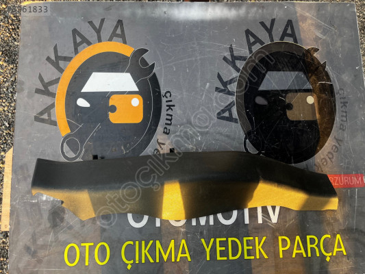 Renault Fluence Sağ Arka Direk Bakaliti Orjinal Çıkma