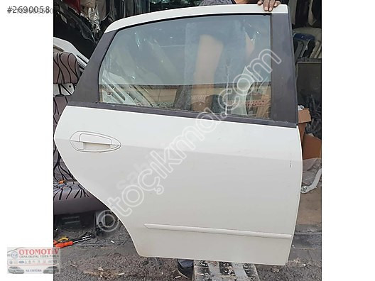 FİAT EGEA BEYAZ SAĞ ARKA KAPI ORJİNAL HATASIZ DOLU