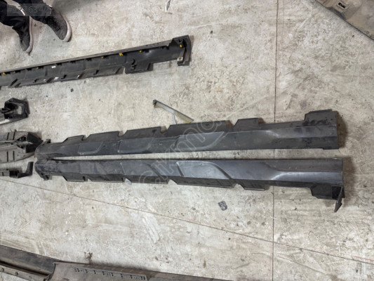 HYUNDAİ KONA ÇIKMA ORJİNAL SAĞ SOL MARŞBİYEL 87752-J9500 BDÇ