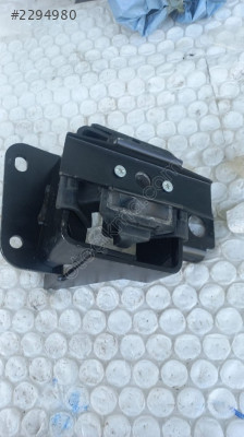 chevrolet evanda çıkma sol motor takozu