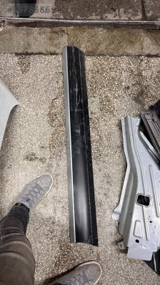 2003-2010 PORSCHE CAYANNE SOL ÖN KAPI ÇITASI ORJİNAL ÇIKMA