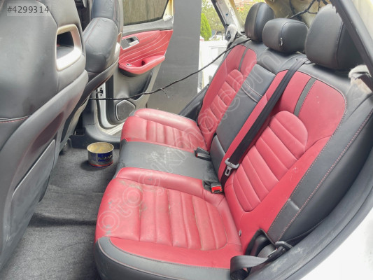 MG HS ARKA KOLTUK 1.5 BENZİNLİ 2023 MODEL