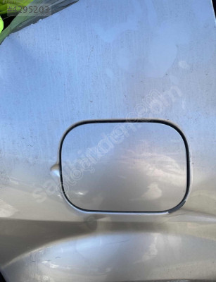 RENAULT MEGANE 2 YAKIT DEPO KAPAGI