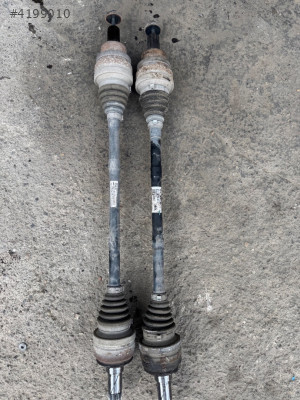 Volvo xc60 s80 çıkma arka aks P30681132