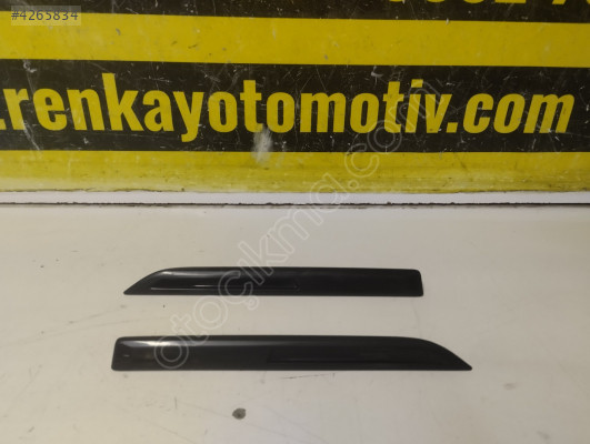 990430979R 990425039R MEGANE 4 SAĞ SOL SİYAH ÇAMURLUK ÇITASI