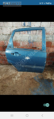 Ford focus 1 sag arka kapi orjinal