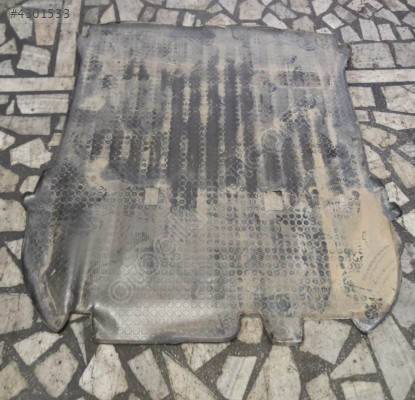 2011 PEUGEOT PARTNER BAGAJ ALT PLASTİĞİ