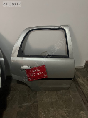 Corsa c sağ arka kapı