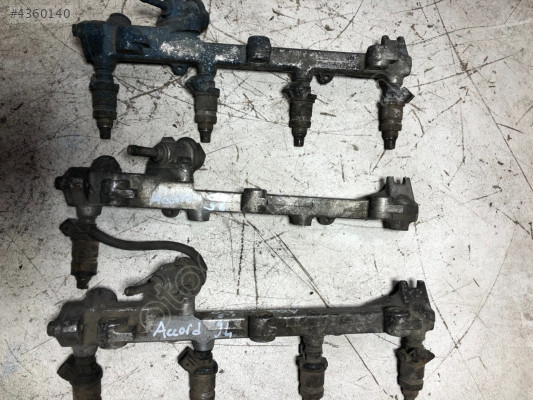 Honda Accord 2.0 1990-1994 Enjektör Kütüğü