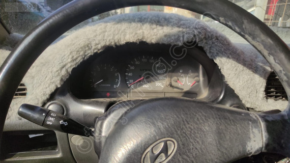 HUYNDAİ ACCENT 99 MOEL KİLOMETRE SAATİ