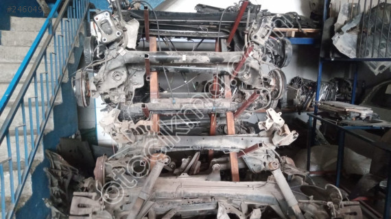 TOYOTA HİLUX ARKA DİNGİL