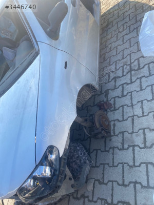 Fiat Albea sol ön çamurluk çıkma