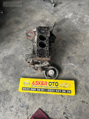 VECTRA B 1.8 yarım motor