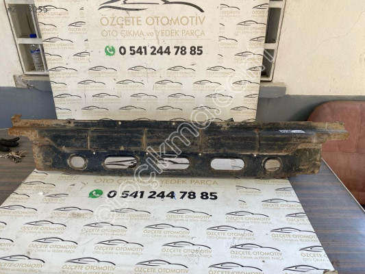 HYUNDAİ EXCEL ARKA TAMPON DEMİRİ 1994 MODEL ORJİNAL ÇIKMA