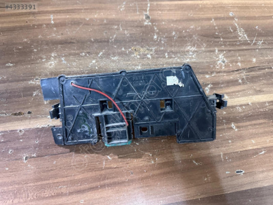 RENAULT 9 SOL STOP DUYU ORJİNAL ÇIKMA TEMİZ