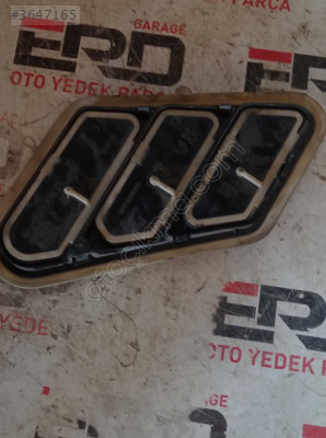 Peugeot partner arka panel havalandırma 9818354180