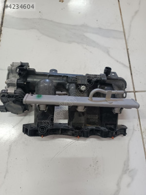 Renault taliant 1.0 tce emme manifoldu 140039673R 140035690R