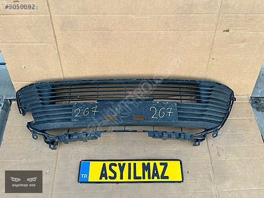 TOYOTA COROLLA ÖN TAMPON ORTA IZGARA OEM:53112-02B50