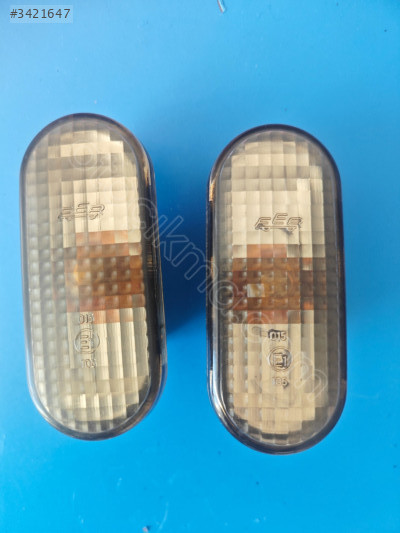 Volkswagen Golf 3 çamurluk sinyali fer füme
