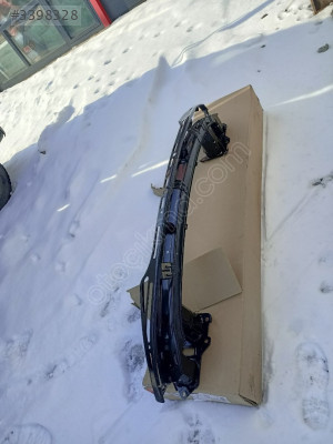 Honda Civic ön tampon demiri