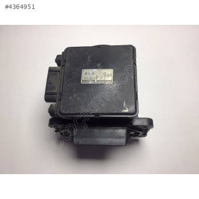 E5T05371 MD172449 Mitsubishi Carisma Lancer Hava Akışmetre