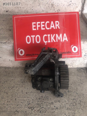 Peugeot 206 1.4 HDi orijinal çıkma mazot pompası 0445010102