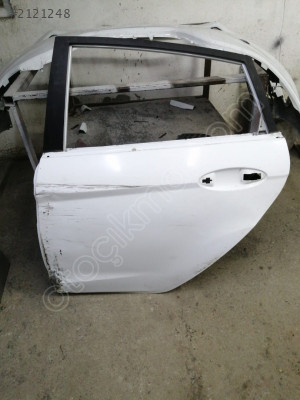 FORD FİESTA SOL ARKA KAPI ORJ ÇIKMA 2009-2012