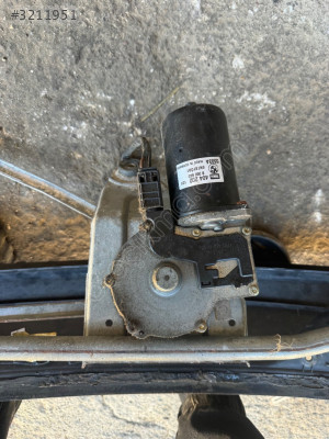 Renge Rover vogue L322çıkma silecek motoru 8 360 603