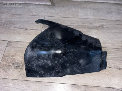 MİTSUBİSHİ L300 KÖŞE SACI ORJİNAL ÇIKMA