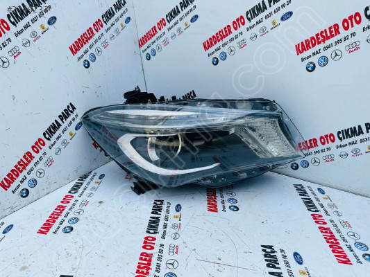 Mercedes CLA sağ ön far Çıkma