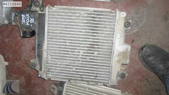 TOYOTA HILUX 2008 ÇIKMA İNTERKOL RADYATÖRÜ