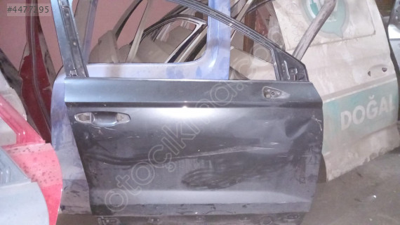 ATECA ORİJİNAL ÇIKMA SAĞ ÖN KAPI İZMİR ÇIKMADA