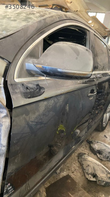 AUDİ Q7 SOL ÖN KAPI