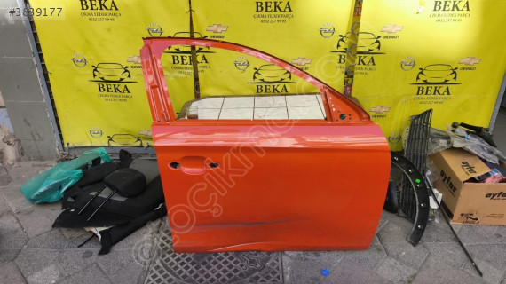 OPEL CORSA F SAĞ ÖN KAPI TURUNCU ÇIKMA ORJİNAL YEDEK PARÇA