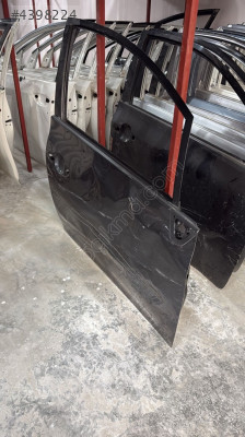 TOYOTA AURİS ÇIKMA ORJİNAL SAĞ ÖN KAPI BD1