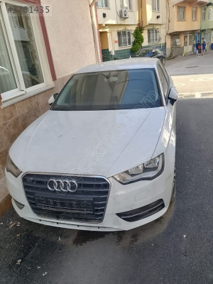 AUDI A3 SAĞ ÖN KAPI ÇIKMA ORJINAL