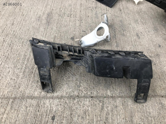 RANGE ROVER SPORT L494 ÖN TAMPON SAĞ BRAKET DK62-17C862-AA