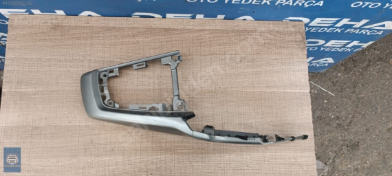 FORD FOCUS 3 VİTES ÇERÇEVESİ ORJİNAL ÇIKMA BM51 -A045H92
