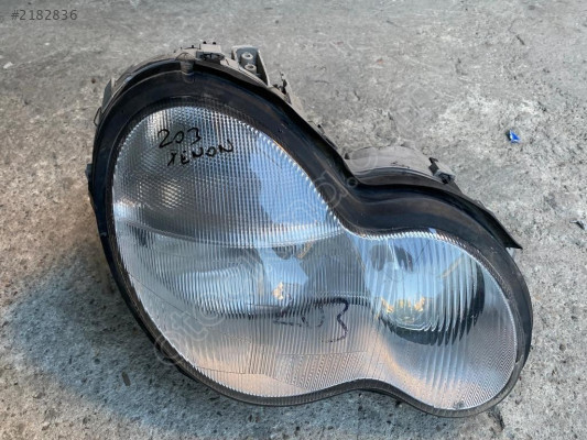 203 C SERİSİ XENON SAĞ FAR MERCEDES ORJİNAL ÇIKMA PARÇA