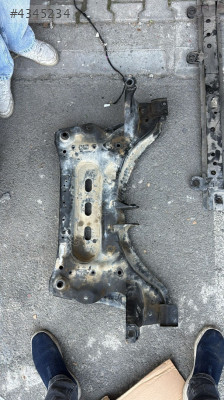 Nissan qashqai motor traversi