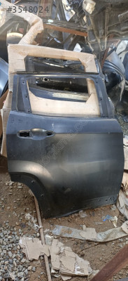 Jeep compass sağ arka kapı yeni hatasız