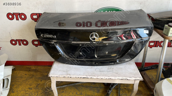 Mercedes 205 kasa bagaj kapağı