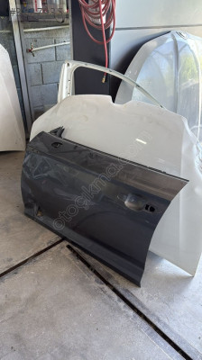 AUDI A5 ÖN KAPI
