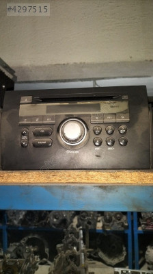 FIAT SEDICI SUZUKI SX4 RADIO MP3 CD RDS 39101-79JB 39101-JB0-CAT