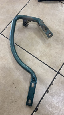 OPEL ASTRA G SAĞ BAGAJ MENTEŞESİ