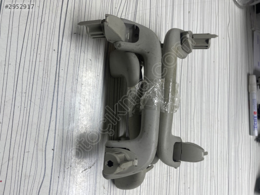Toyota corolla tavan el tutamaç