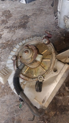 Mazda 929 kalorifer motoru