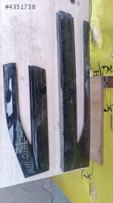 OPEL MOKKA B SAĞ ÖN ARKA KAPI BANDI PİANO BLACK ÇIKMA ORJİNAL YED