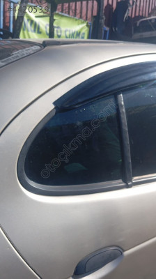 renault megane 1 sağ arka kelebek camı