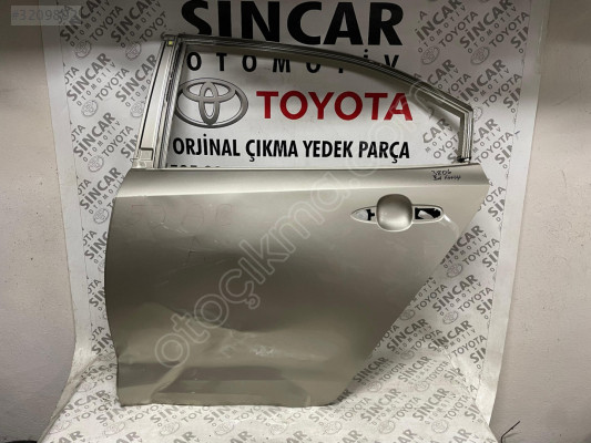 TOYOTA COROLLA 2019 2024 SOL ARKA KAPI ÇIKMA ORJİNAL BAL KÖPÜĞÜ